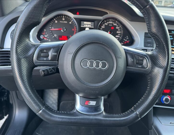 Audi A6 Kombi 3,0 l 176 kw