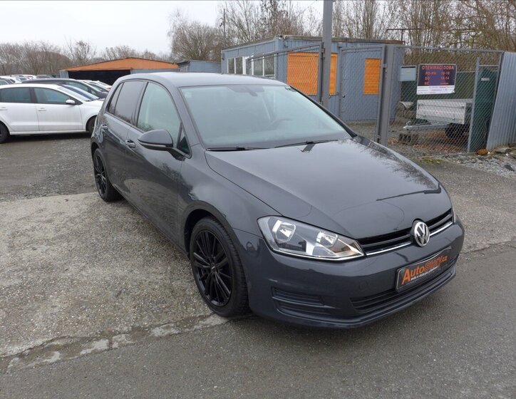 Volkswagen Golf Hatchback 1,2 l 63 kw
