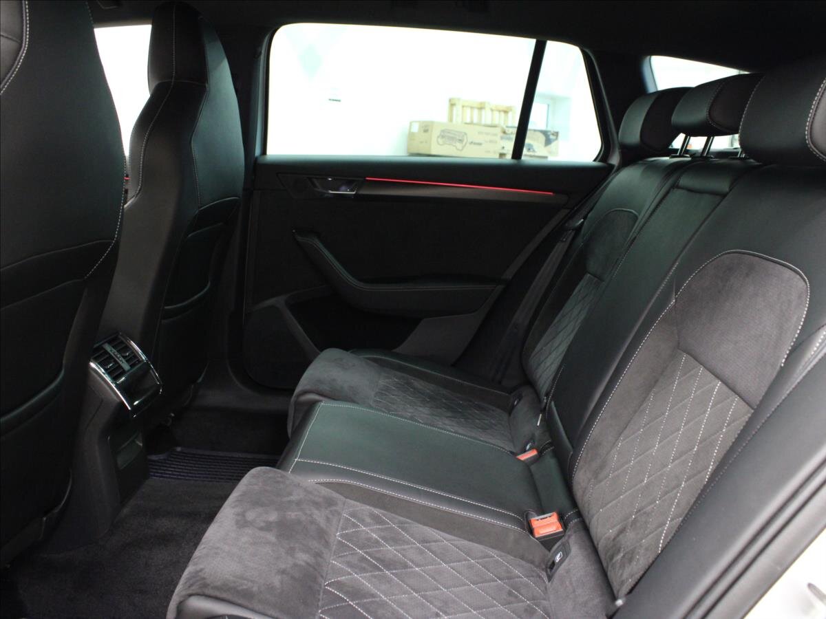 Škoda Superb Kombi 1,4 l 115 kw