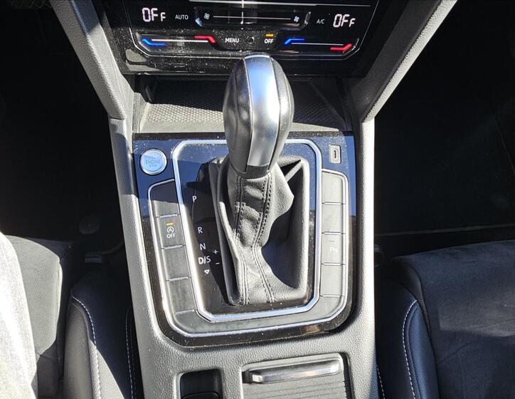 Volkswagen Passat 22