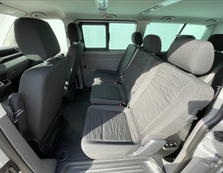 Volkswagen Caravelle VAN / Minibus 2,0 l 110 kw