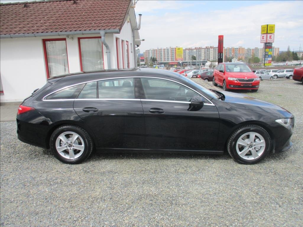 Mercedes-Benz CLA Kombi 1,5 l 85 kw