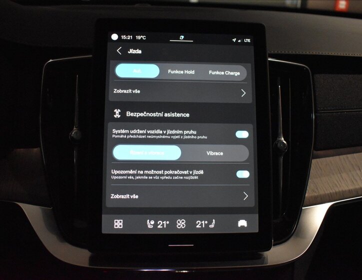 Volvo XC90 SUV 2,0 l 228 kw