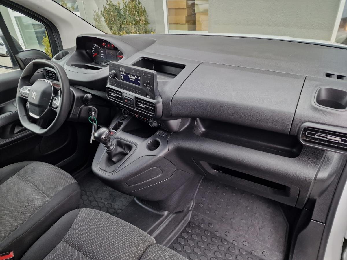 Peugeot Partner Skříň 1,2 l 81 kw