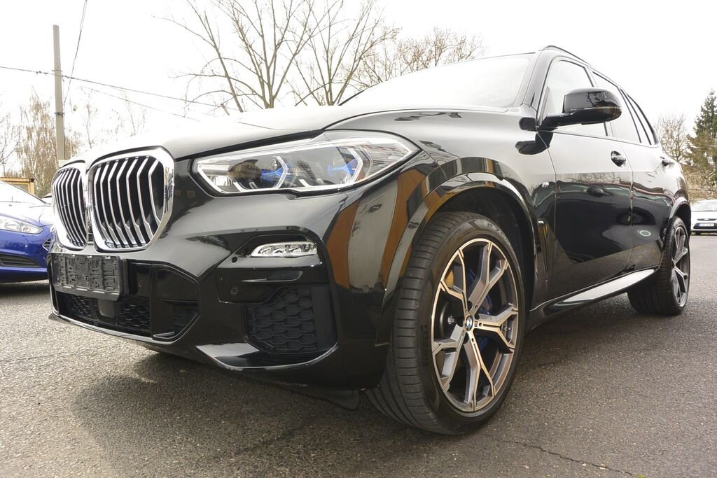 BMW X5 SUV / Terénní 3,0 l 250 kw