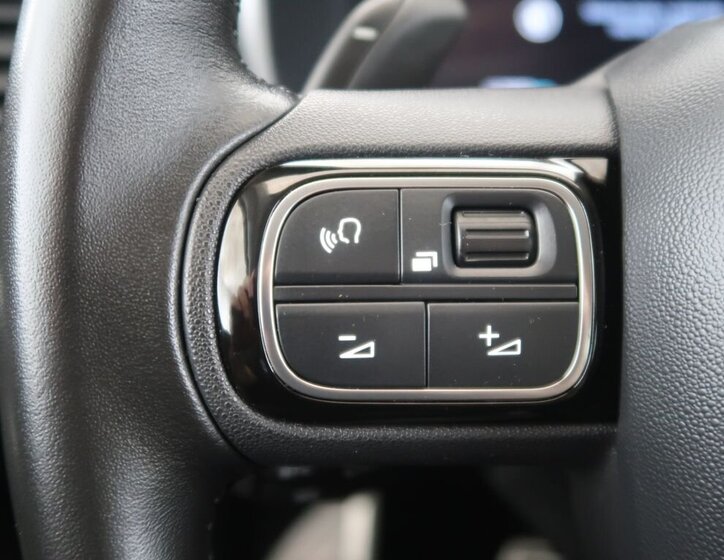 Citroën C5 Aircross SUV / Terénní 1,6 l 133 kw