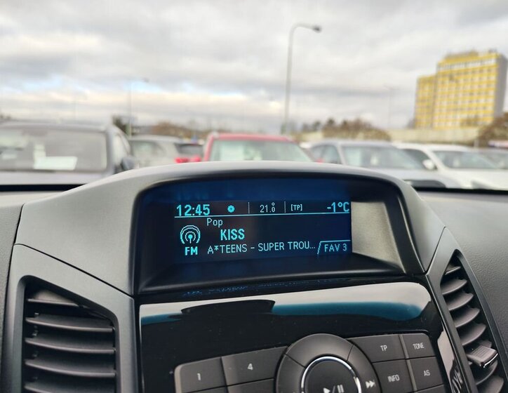 Chevrolet Orlando 19