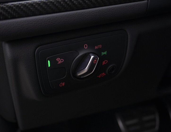 Audi RS 6 Hatchback 4,0 l 412 kw