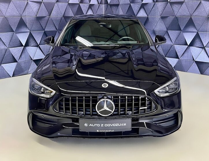Mercedes-Benz Třídy C Sedan / Limuzína 2,0 l 190 kw
