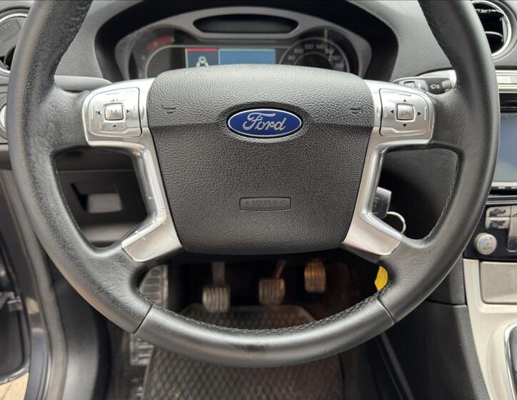 Ford S-MAX 34