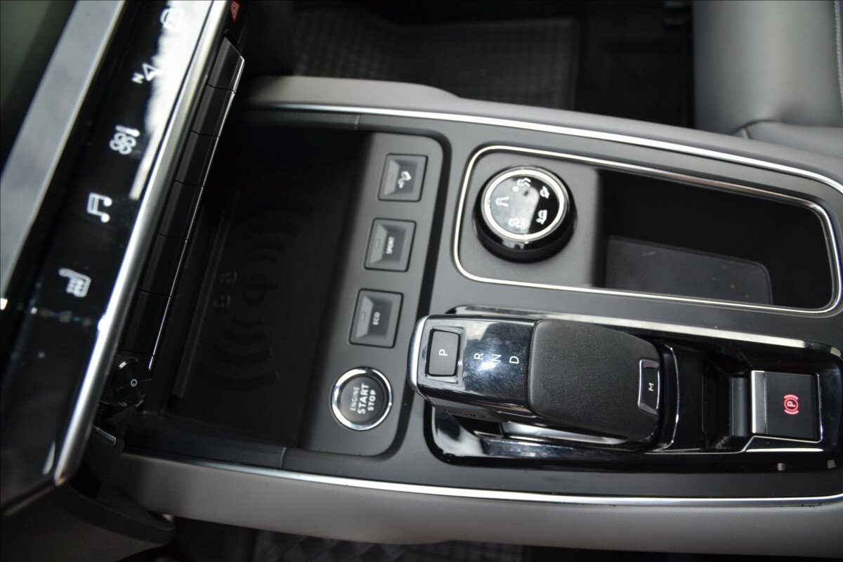 Citroën C5 Aircross SUV / Terénní 1,6 l 133 kw