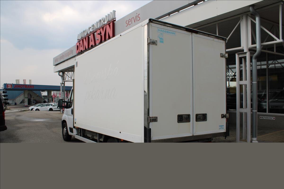 Peugeot Boxer Skříň 2,2 l 121 kw