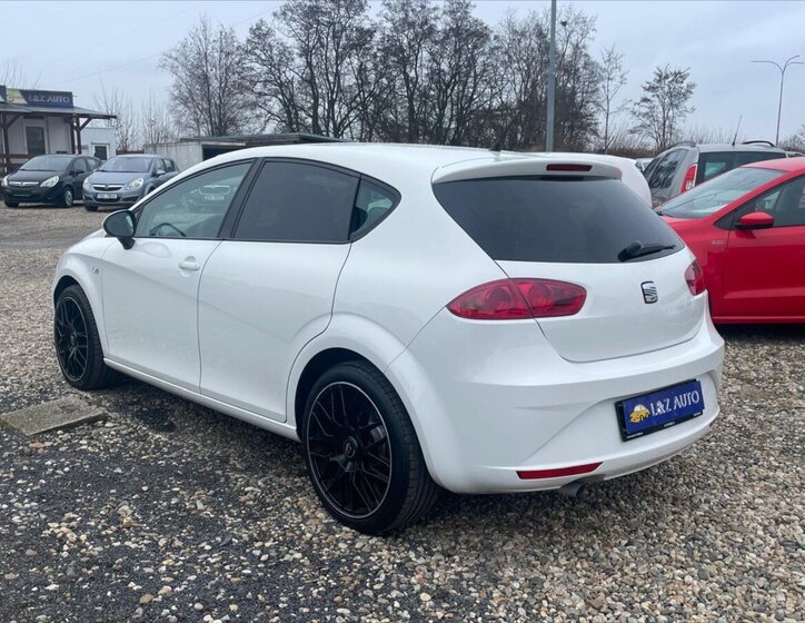 Seat Leon Hatchback 1,4 l 63 kw