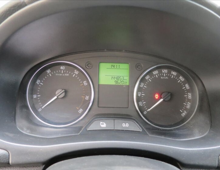 Škoda Roomster Hatchback 1,2 l 77 kw