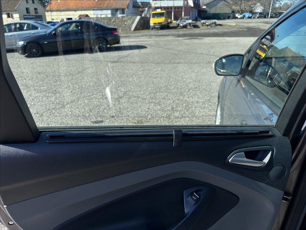 Ford C-MAX Hatchback 998,0 92 kw