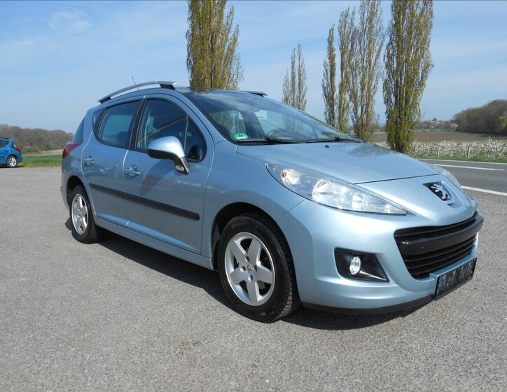 Peugeot 207 Kombi 1,4 l 54 kw