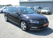 Volkswagen Passat 2