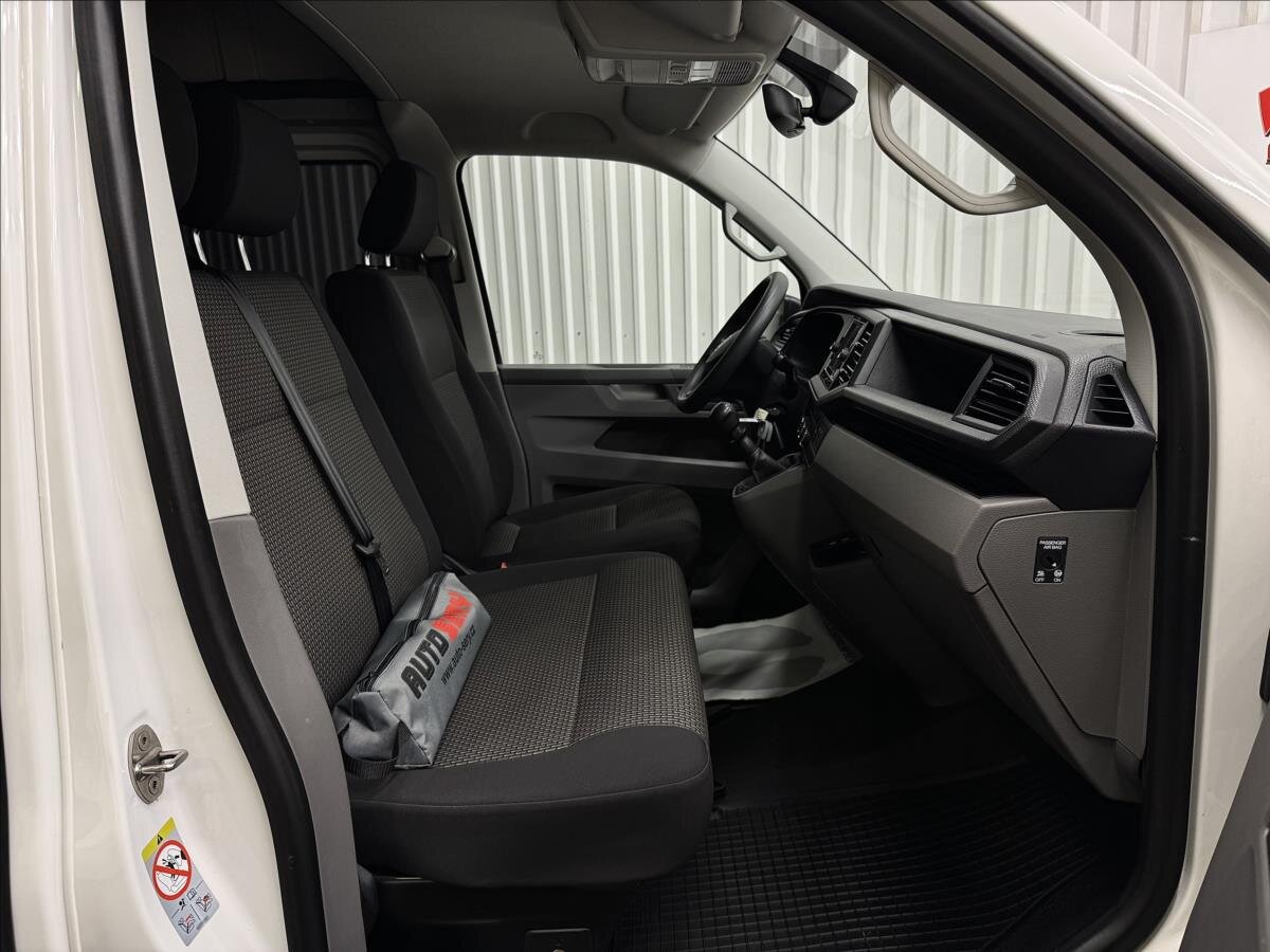 Volkswagen Transporter Kombi 2,0 l 81 kw