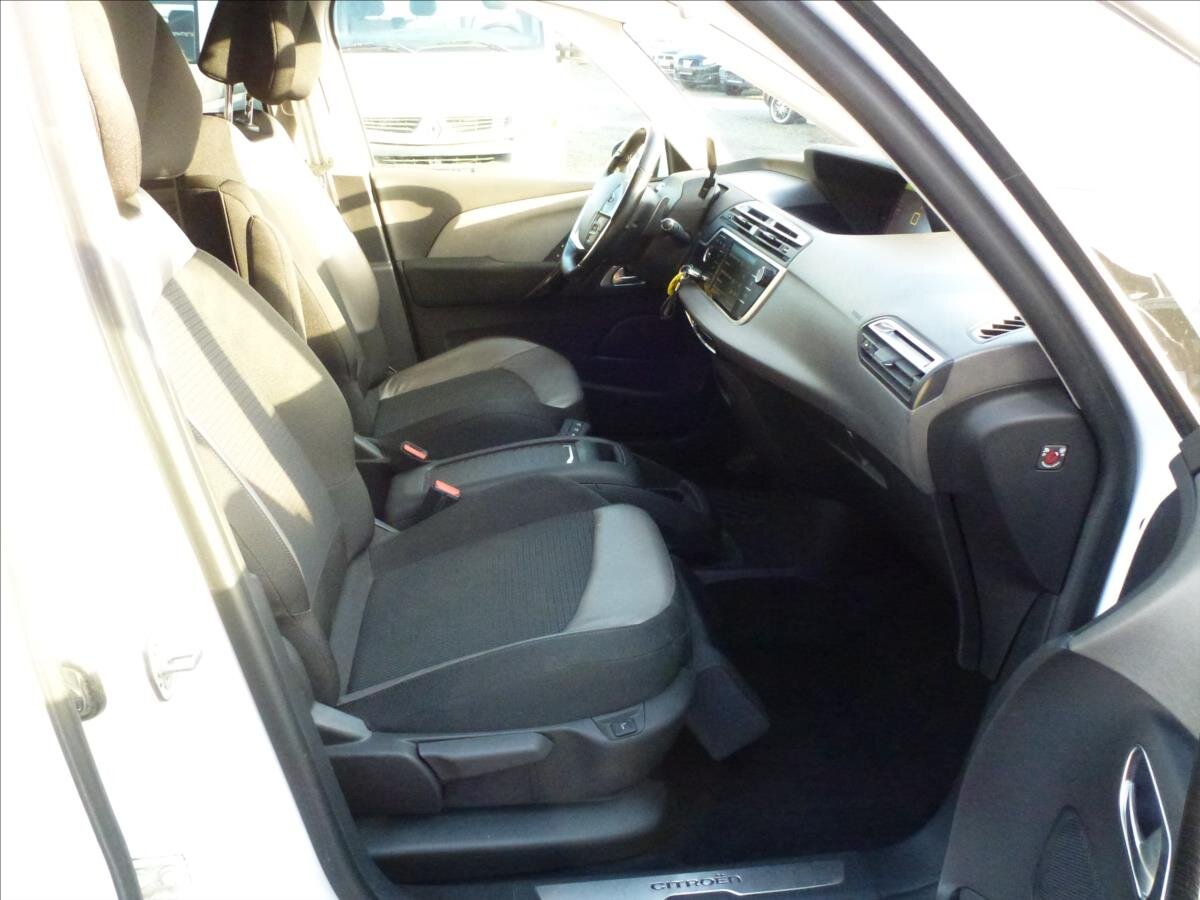 Citroën Grand C4 Picasso Kombi 2,0 l 110 kw