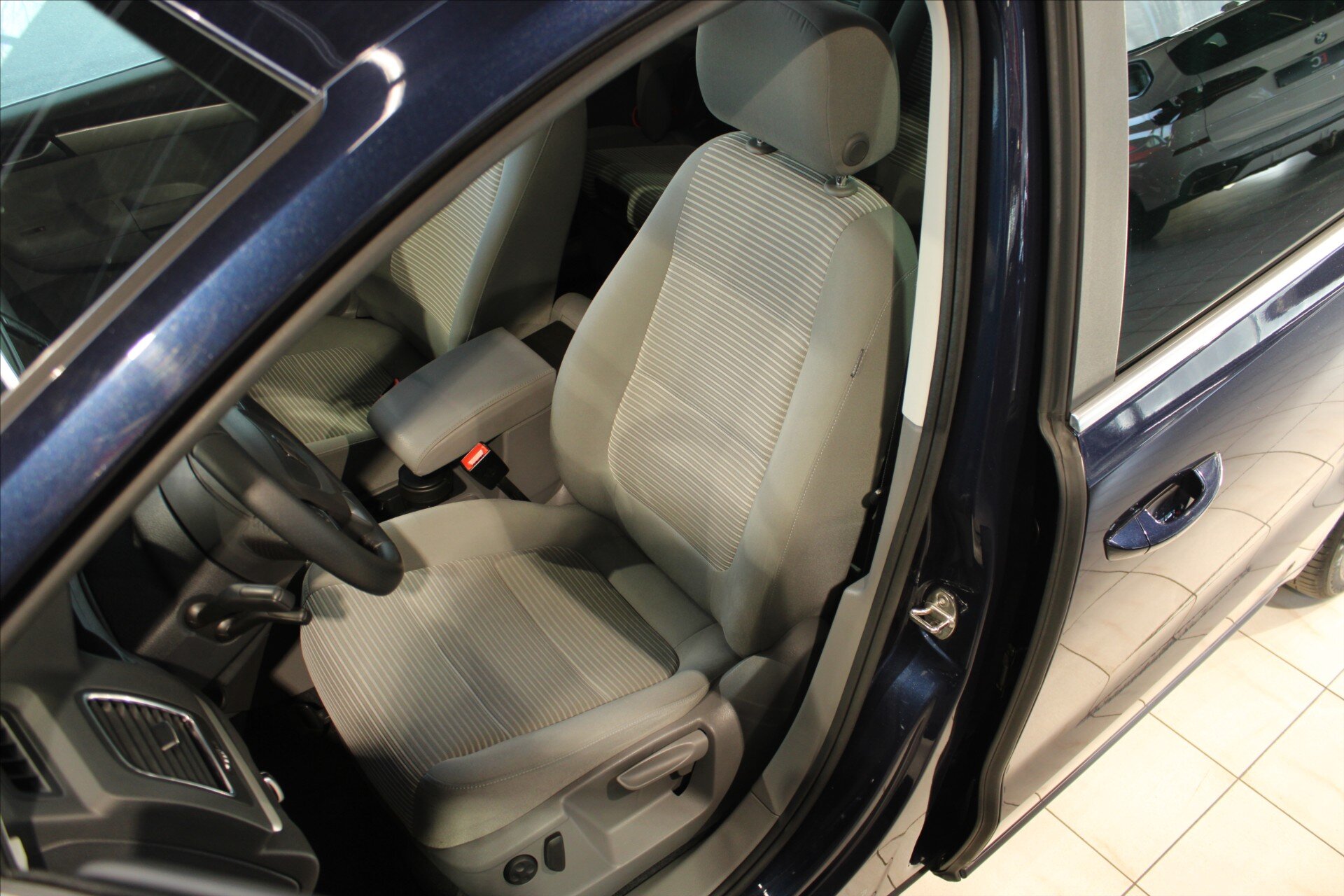 Seat Alhambra VAN-Minibus 2,0 l 130 kw