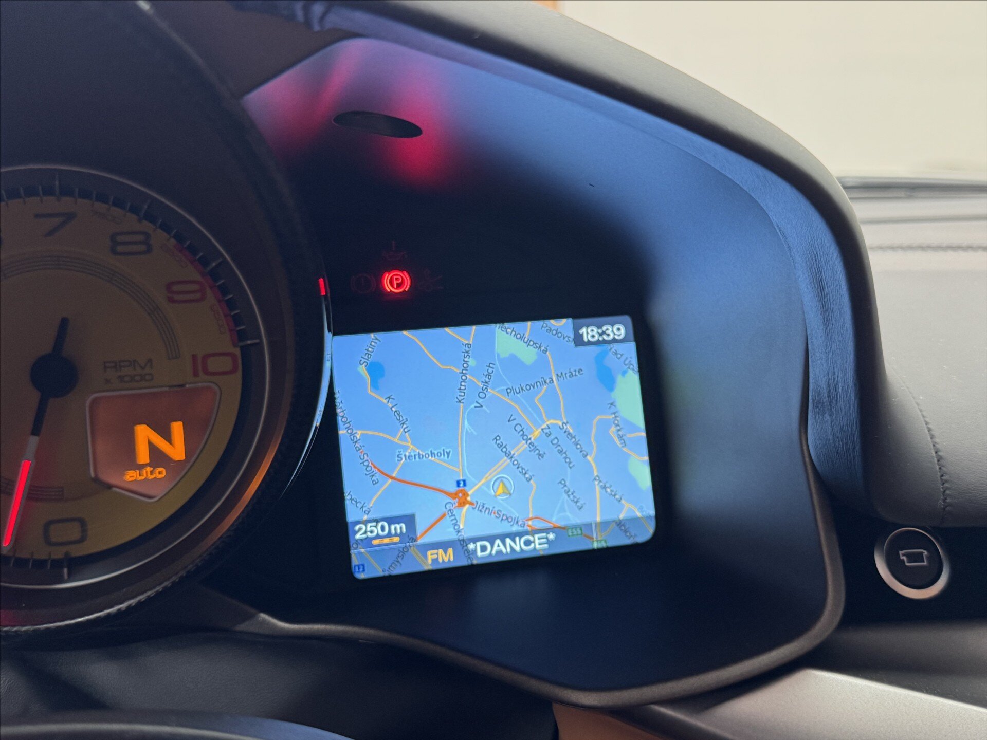 Ferrari F12 Berlinetta Kupé 6,3 l 541 kw