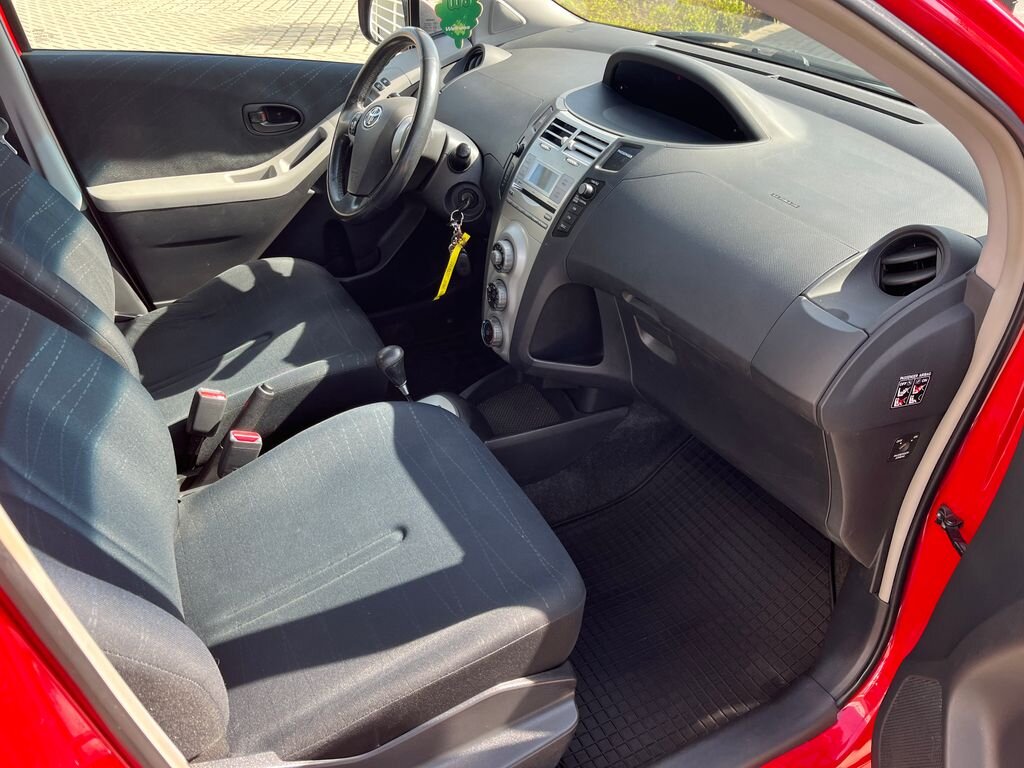 Toyota Yaris Hatchback 1,3 l 64 kw