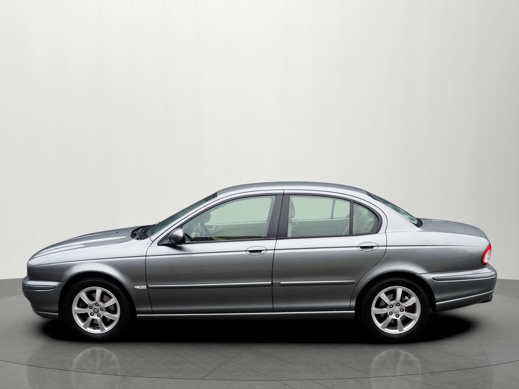 Jaguar X-Type
