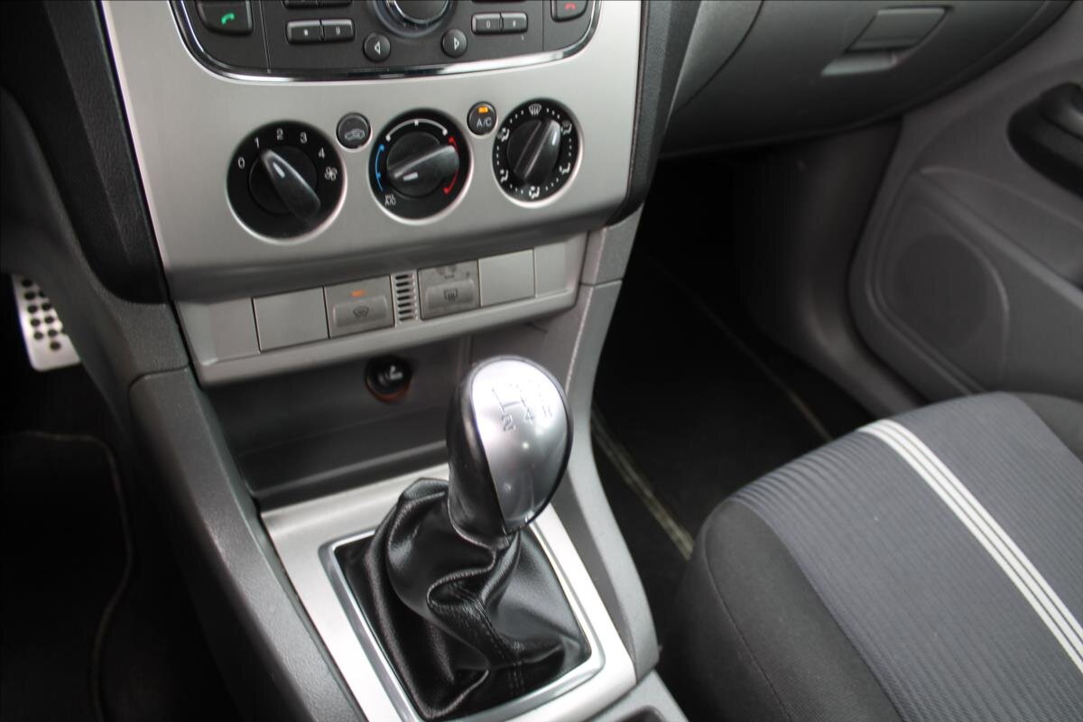 Ford Focus Kombi 1,6 l 74 kw