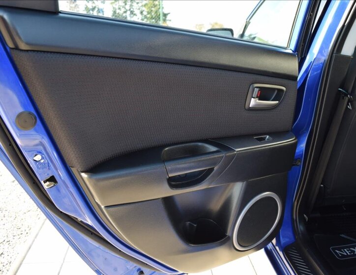 Mazda 3 Hatchback 1,3 l 62 kw