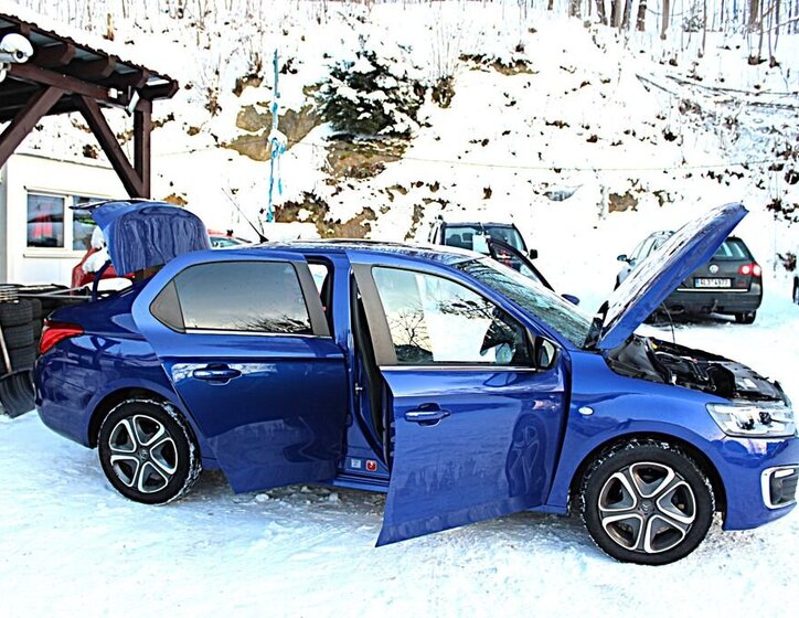 Citroën C-Elysée Sedan 1,2 l 61 kw