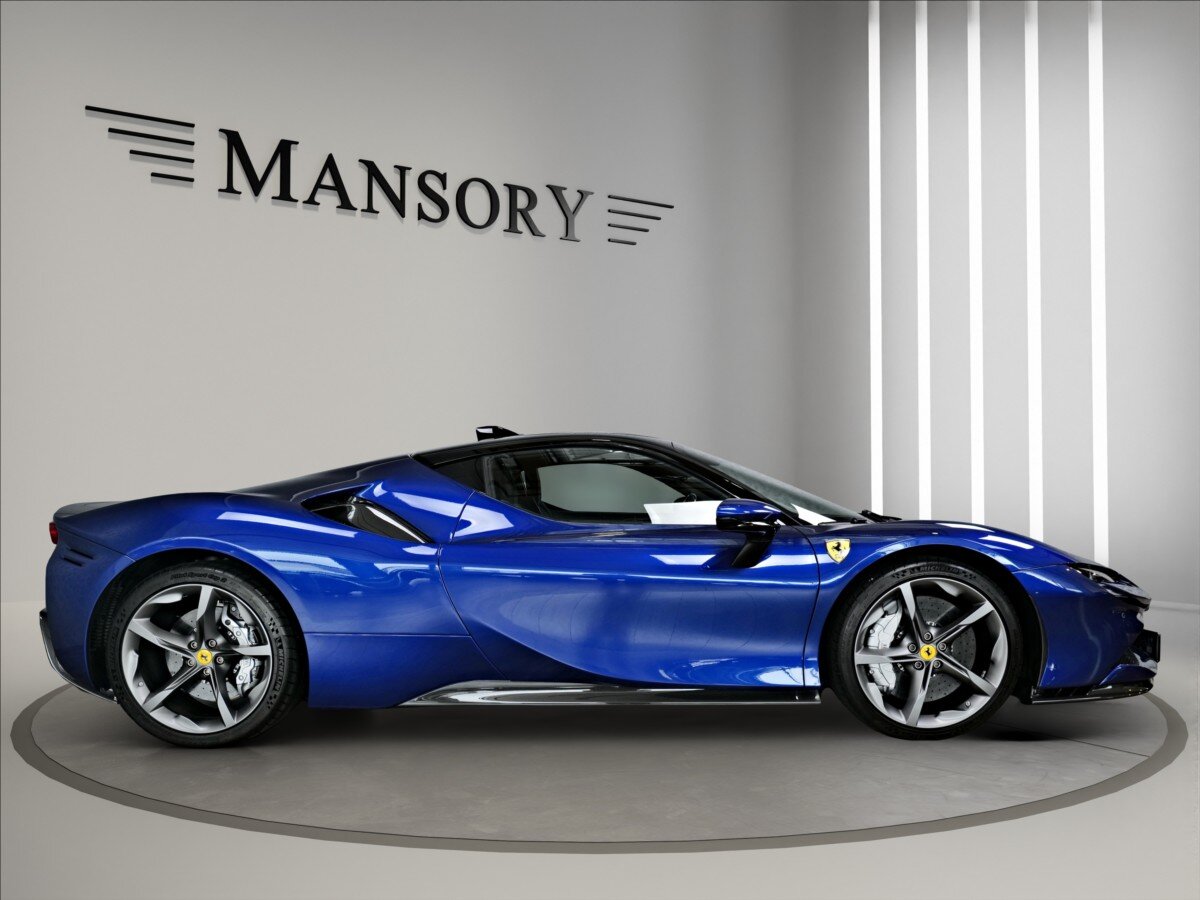 Ferrari SF90 Kupé 4,0 l 736 kw