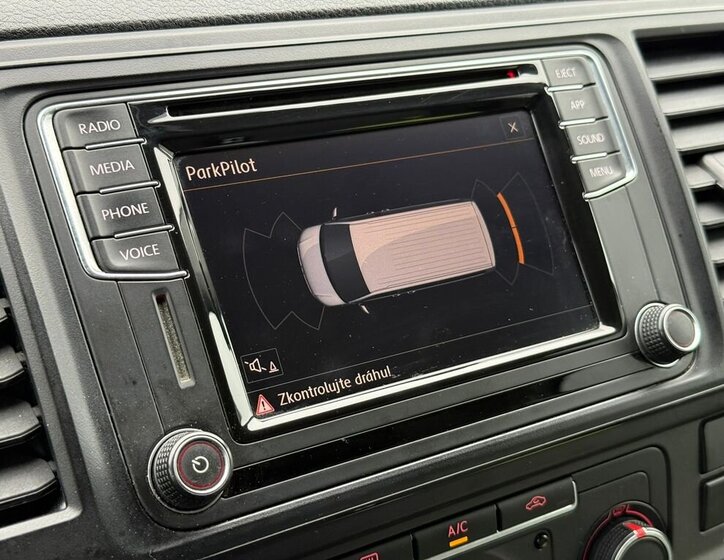 Volkswagen Transporter 6