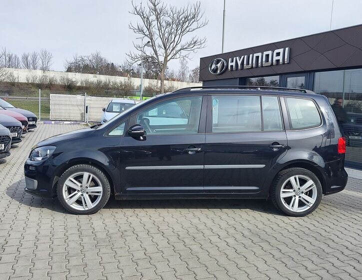 Volkswagen Touran MPV 1,2 l 77 kw