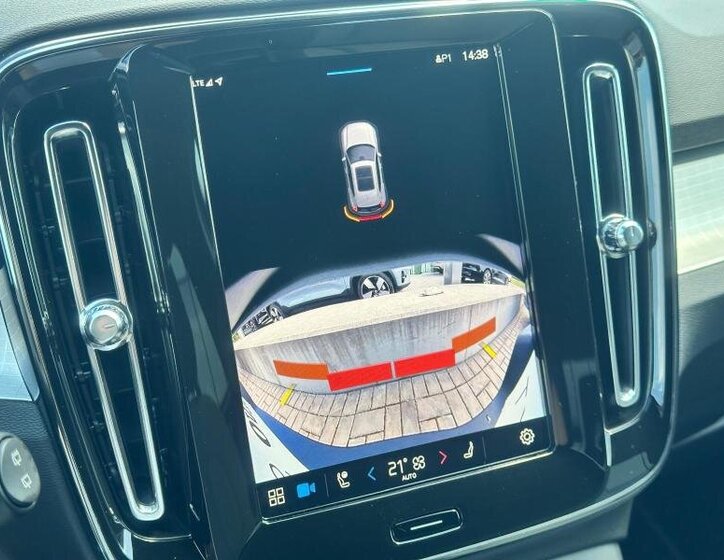 Volvo XC40 SUV 2,0 l 145 kw