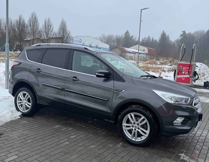 Ford Kuga SUV 0,0 0