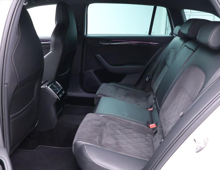 Škoda Superb Kombi 2,0 l 140 kw