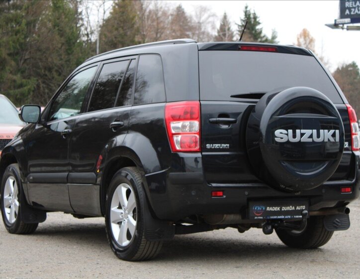 Suzuki Grand Vitara 7