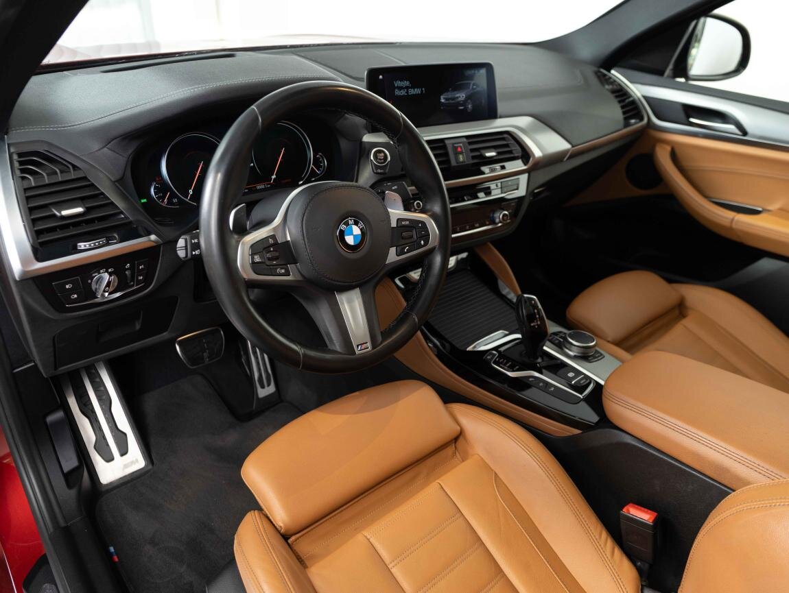 BMW X4 SUV / Terénní 3,0 l 240 kw