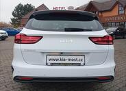 KIA Ceed 8