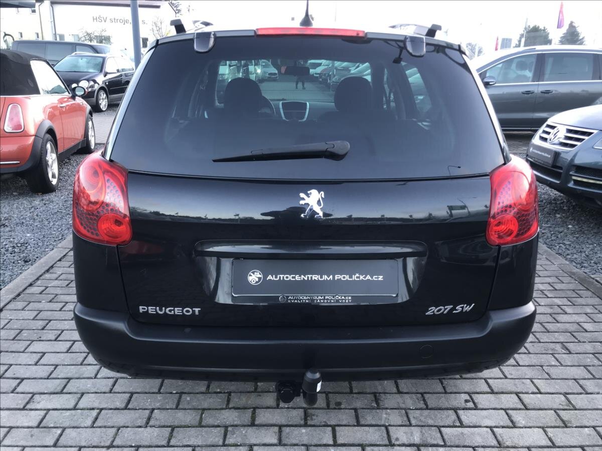 Peugeot 207 Hatchback 1,6 l 88 kw