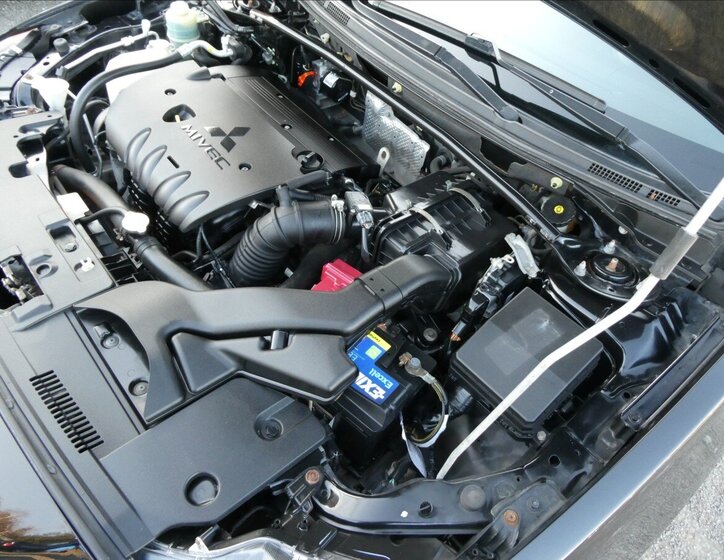 Mitsubishi Lancer Hatchback 1,8 l 105 kw