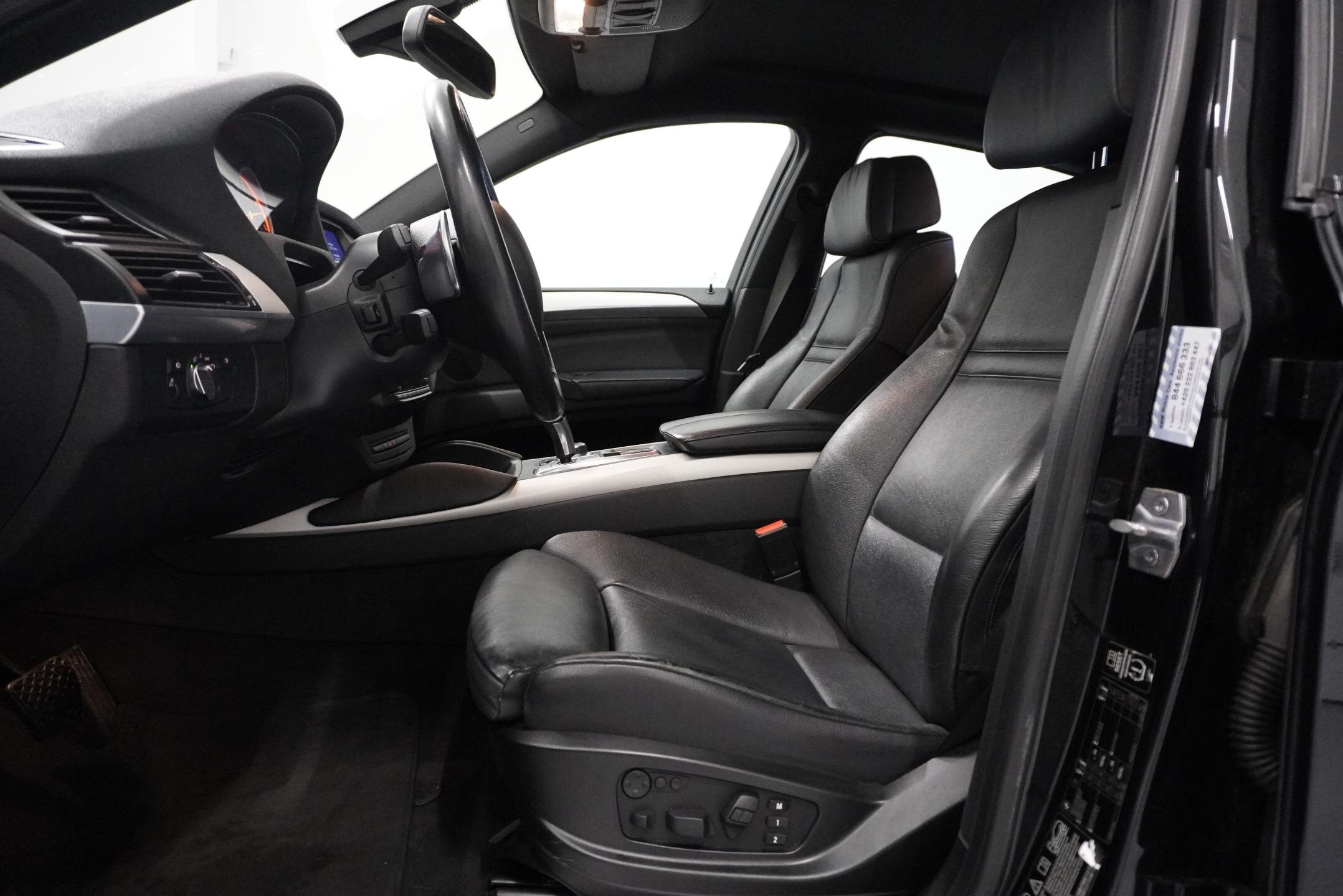 BMW X6 SUV 3,0 l 180 kw