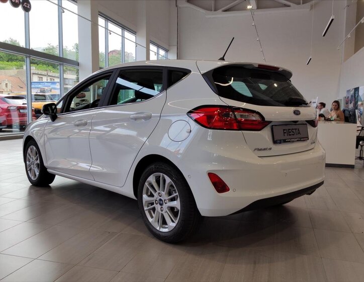 Ford Fiesta 11
