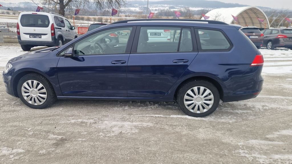 Volkswagen Golf Kombi 1,6 l 81 kw