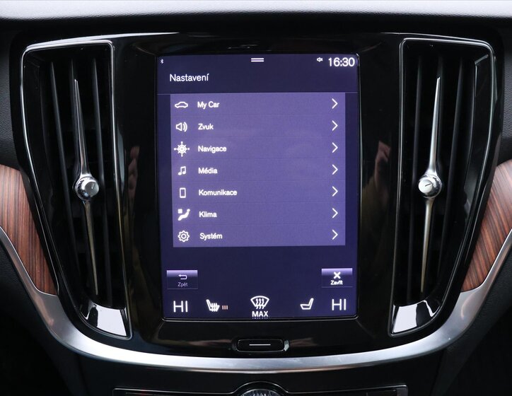 Volvo V60 Kombi 2,0 l 140 kw