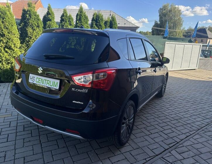 Suzuki SX4 S-Cross 3