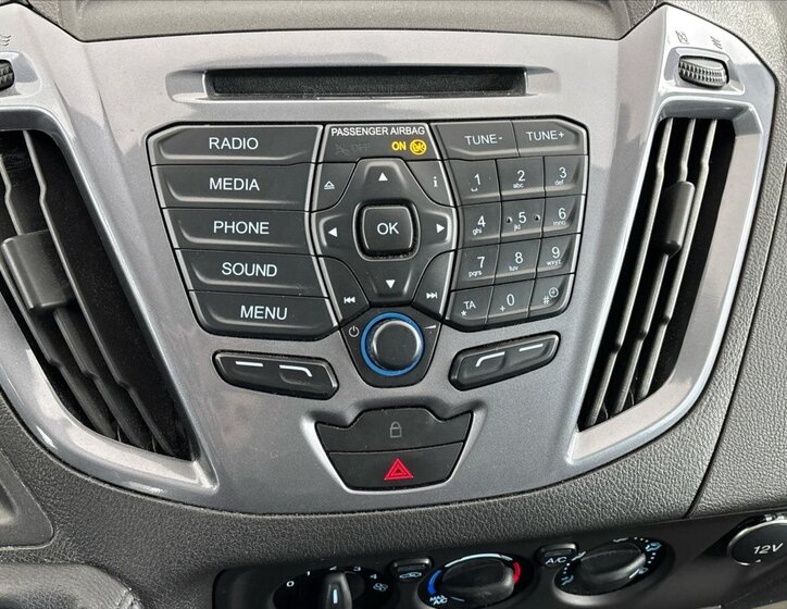 Ford Tourneo Custom Kombi 2,0 l 125 kw