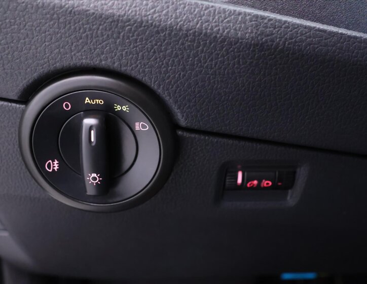 Volkswagen Multivan Kombi 2,0 l 110 kw