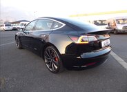 Tesla Model 3 Sedan 0,0 377 kw