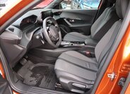 Peugeot 2008 Hatchback 1,2 l 96 kw